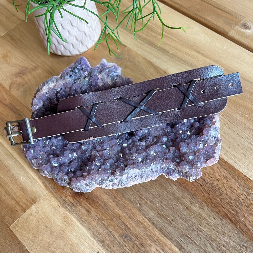 Leather wrist band bracelet
